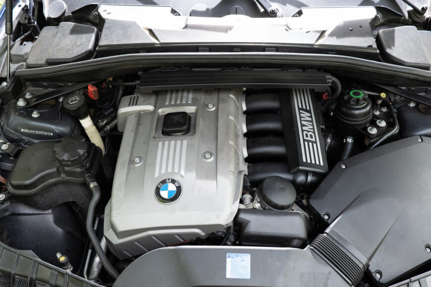 That Two-Second Rattle When Your BMW Starts Cold in Las Vegas? Look at the VANOS